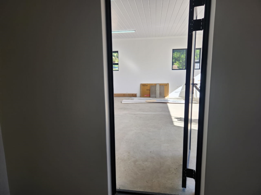 4 Bedroom Property for Sale in Stilbaai Wes Western Cape
